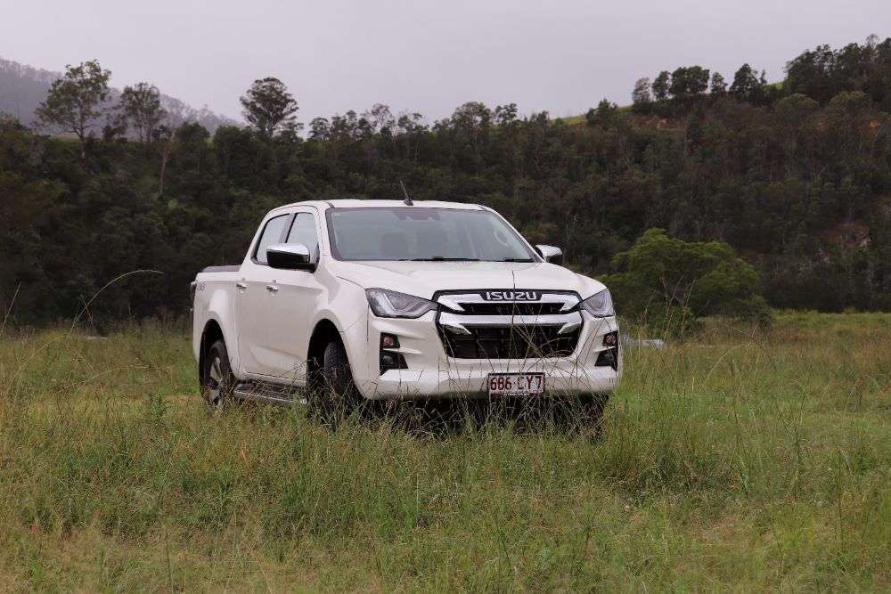 2022 Isuzu D-MAX Review image